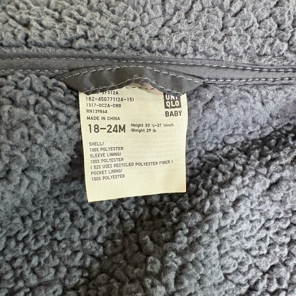 Uniqlo Baby Jacket Size 12-24M - Picture 4 of 4